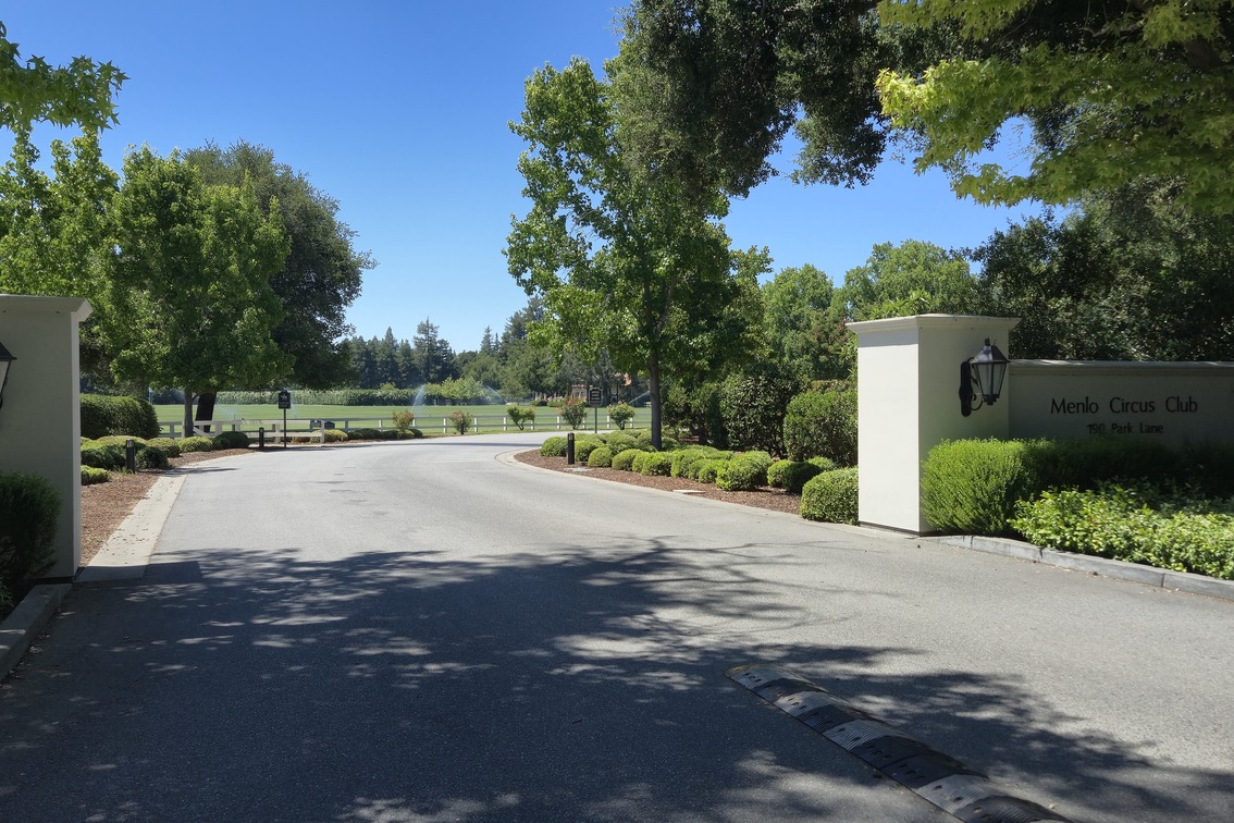 Tree-lined entrance to the Menlo Circus Club in Atherton